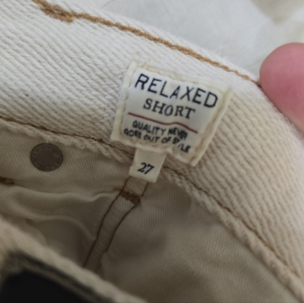 Levi's Made & Crafted Off White Rigid Denim Relaxed Shorts 27 Destroyed Raw Hem - Picture 6 of 8
